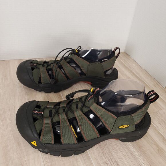 KEEN Men’s Size 11 Hiking Sandals – Waterproof, Rugged Toe, Outdoor Ready
